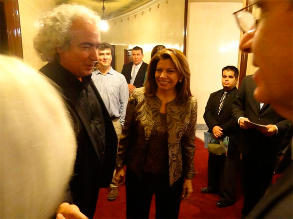 Presidenta de la República y Obregón asistieron a concierto YOA